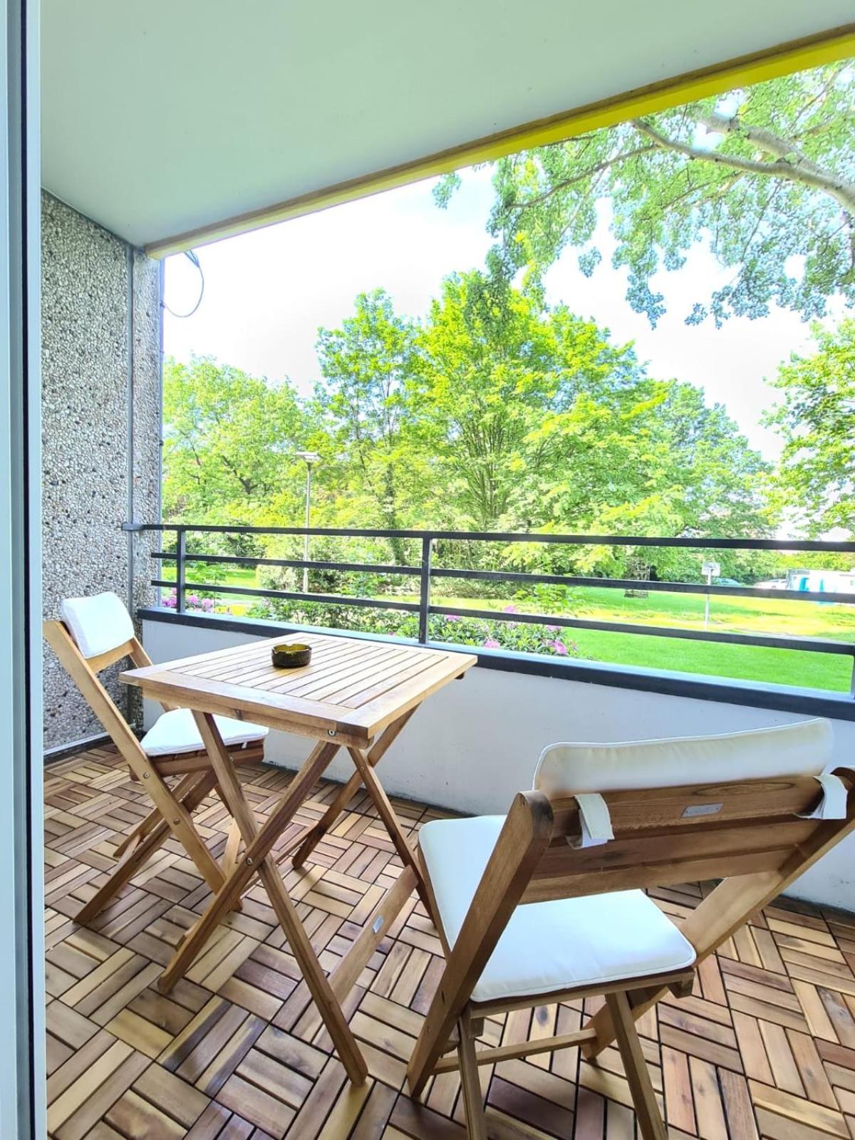 Apartment Gemuetliche Wohnung, Schnell In Koeln, Messe, Stadion & Phantasialand *